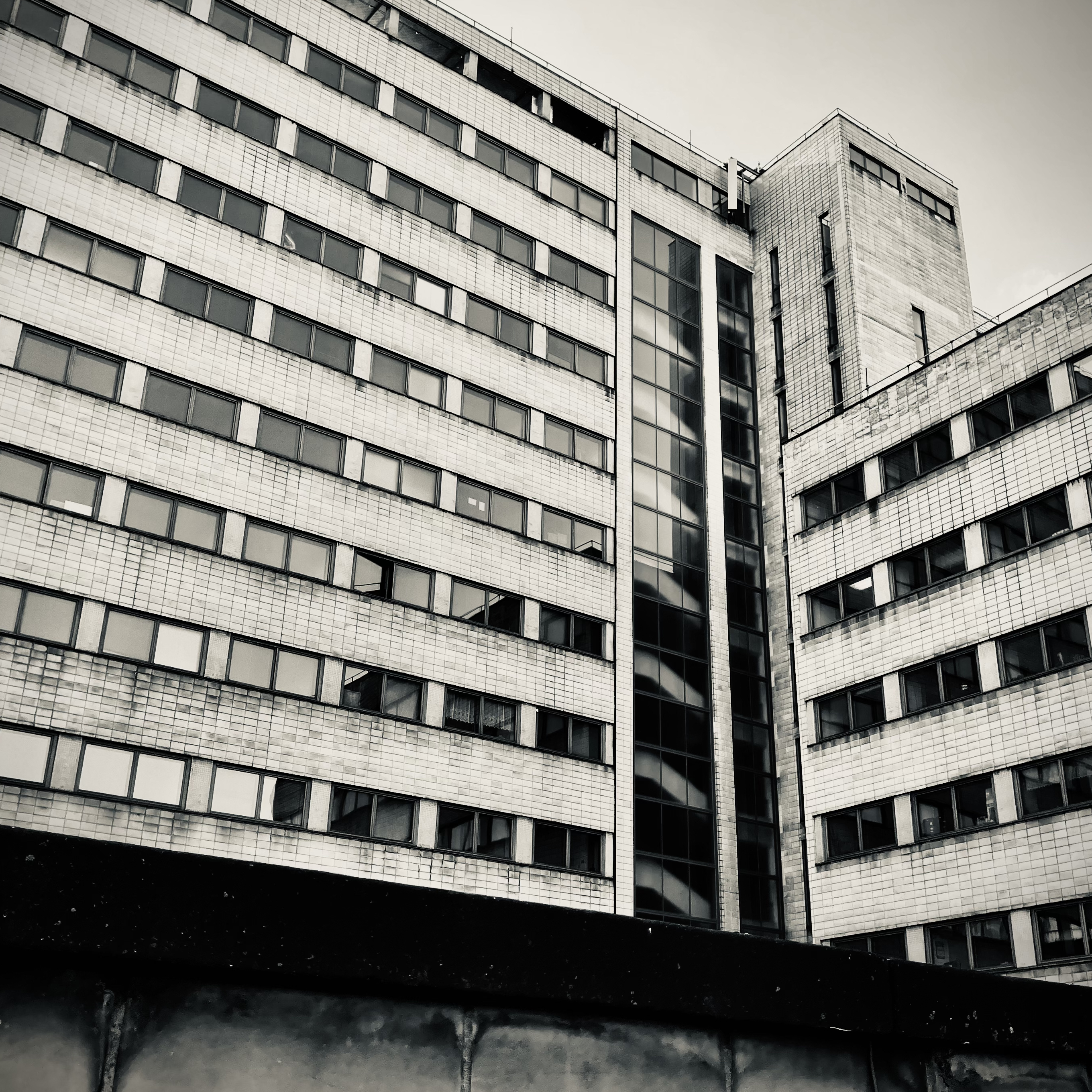 A modern building in black-and-white.